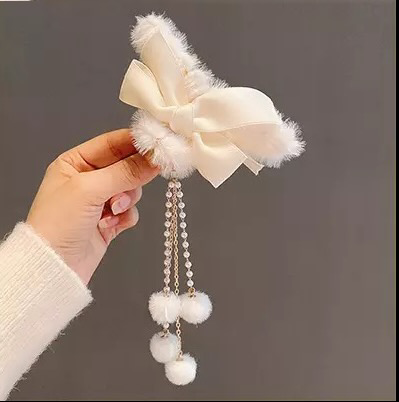 Plush Claw Bow Tassel Hairpin Claw Clip Hair Clip