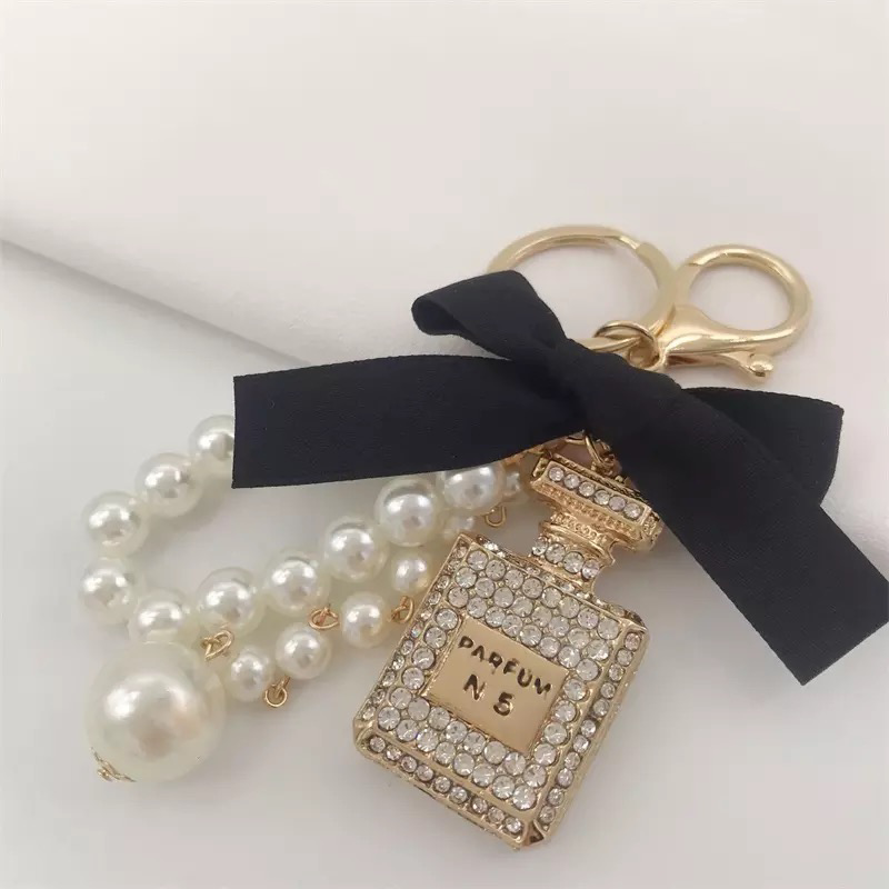 Bling Pearl Rhinestone Strap Loop Bow Pink Black Perfume Classy Keychain Pendant Keyring Car Key Holder Accessory